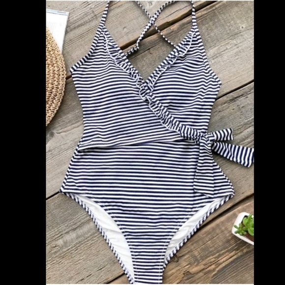 Cupshe Other - Brand New CUPSHE One Piece swimsuit!💙